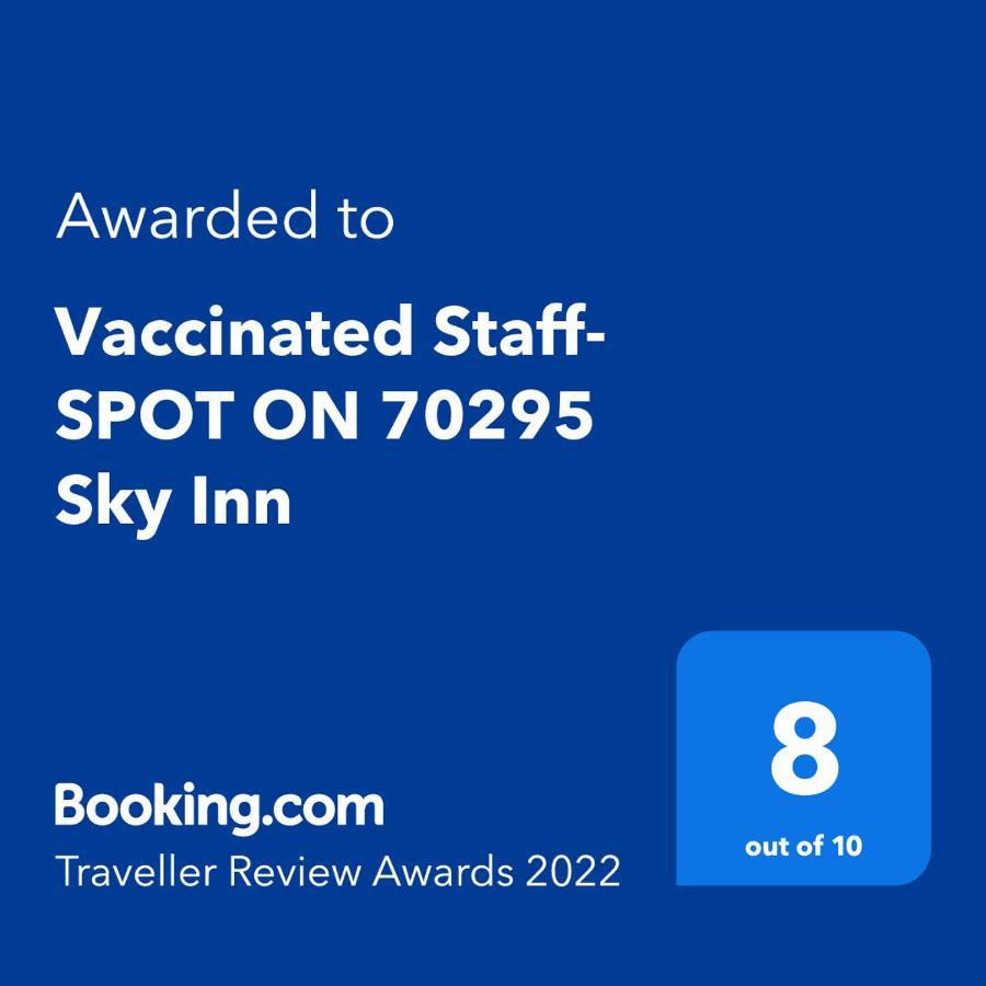 SPOT ON 70295 Sky Inn Jalandhar Eksteriør bilde
